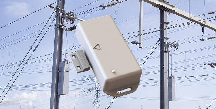 Monitor height catenary weight - expansion overhead line